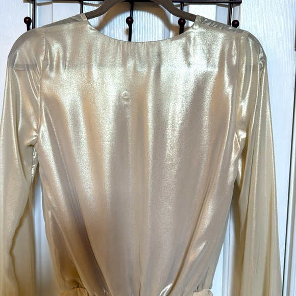 4S13NNA Champagne Metallic Bodysuit w/ Deep V-Neck, Puffed Sleeves & Sash - Picture 8 of 11